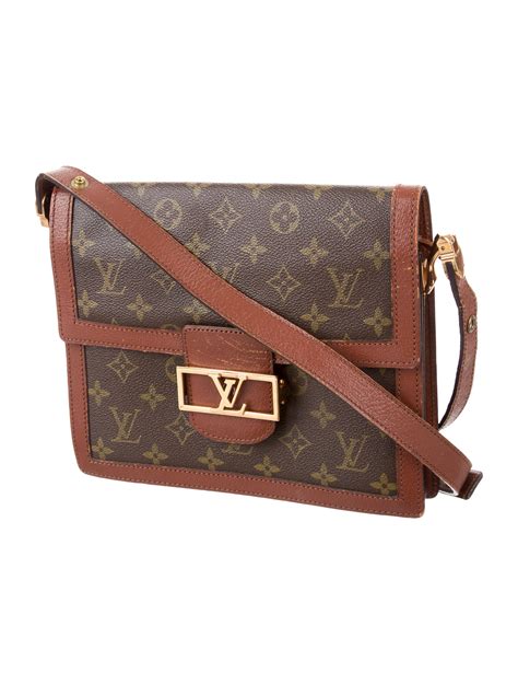 shoulder bag women's louis vuitton|louis vuitton classic shoulder bag.